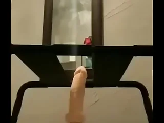 Shacking up dildo